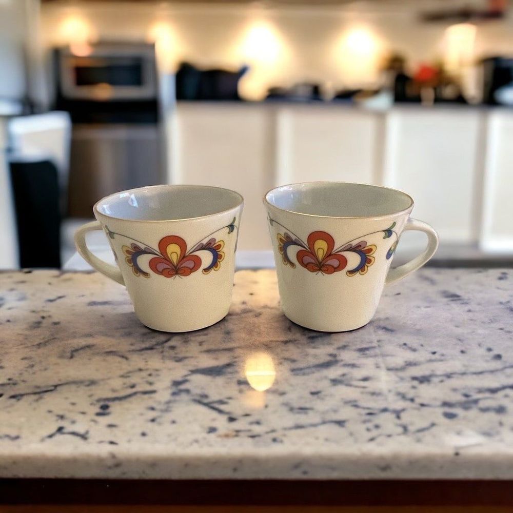 Vtg Porsgrund Farmers Rose porcelain cup gold trim number 67 Norway Scandinavian